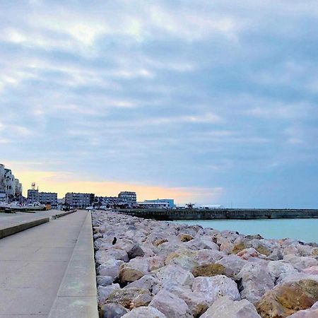 2 Bedroom Awesome Apartment In Mers-Les-Bains Kültér fotó