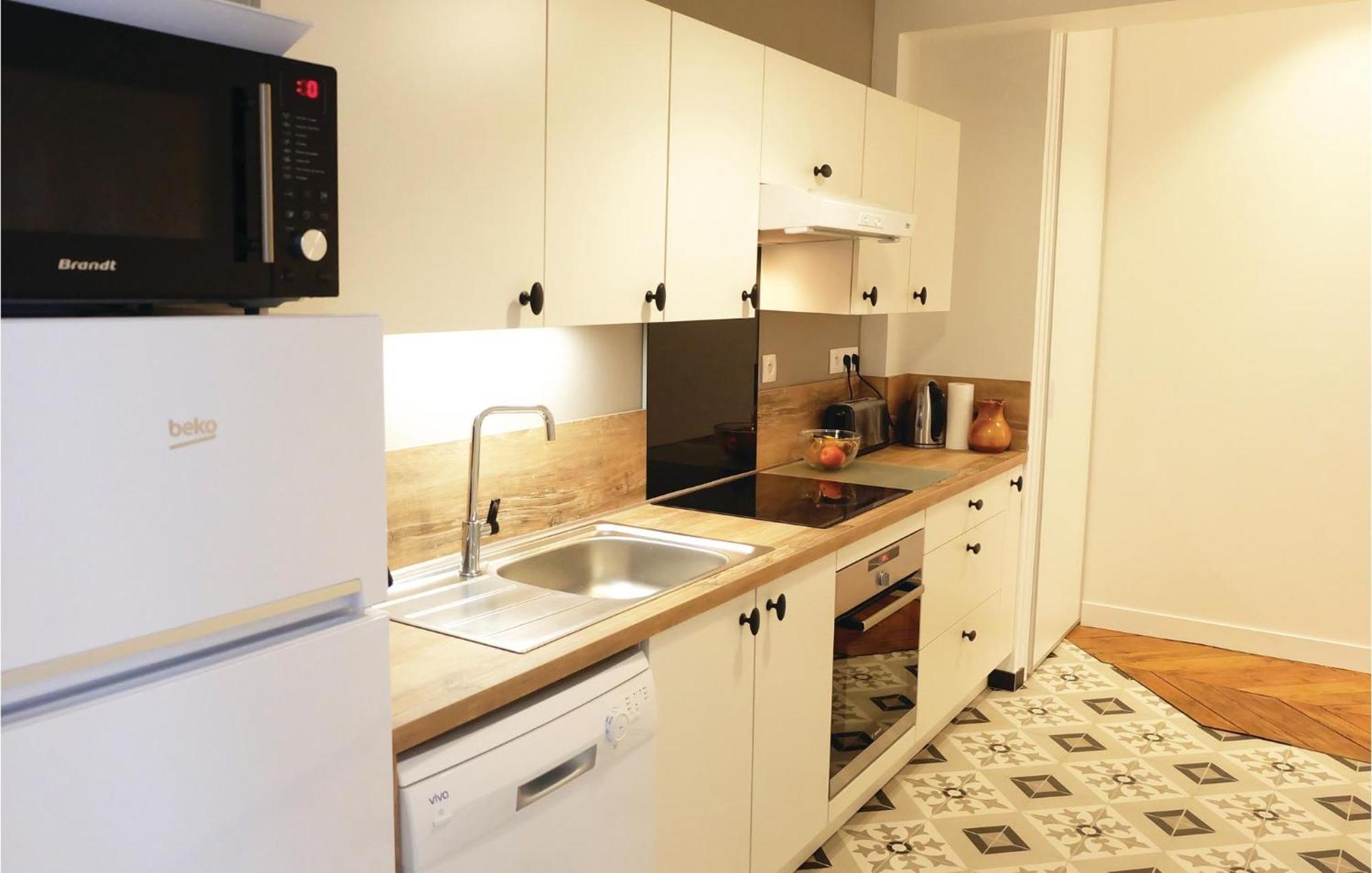 2 Bedroom Awesome Apartment In Mers-Les-Bains Kültér fotó